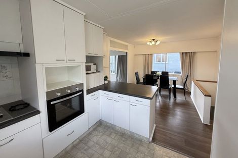 Photo of property in 9 William Souter Street, Forrest Hill, Auckland, 0620