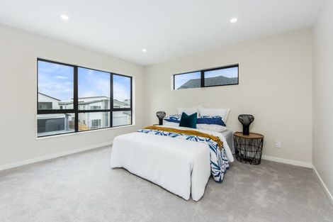 Photo of property in 19 Thomas Rielly Avenue, Hobsonville, Auckland, 0616