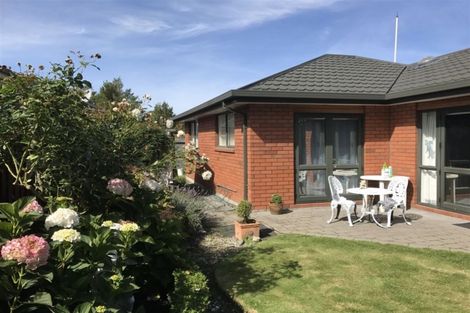 Photo of property in 15 Richards Avenue, Papanui, Christchurch, 8053