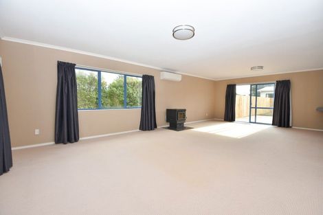 Photo of property in 52 Frederick Street, Carterton, 5713