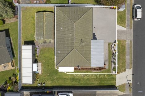 Photo of property in 3 Karepe Lane, Kumeu, 0810