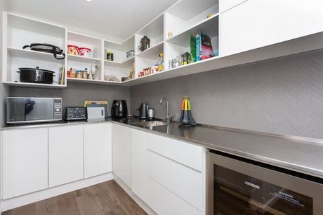 Photo of property in 69 Mansfield Avenue, St Albans, Christchurch, 8014