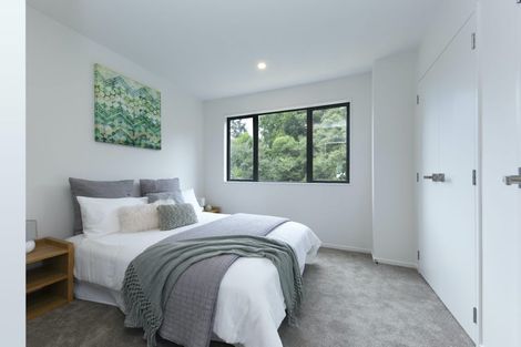 Photo of property in 5 Morihana Close, Glen Eden, Auckland, 0602