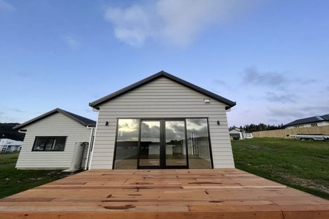 Photo of property in 25 Paihere Street, Huapai, 0810
