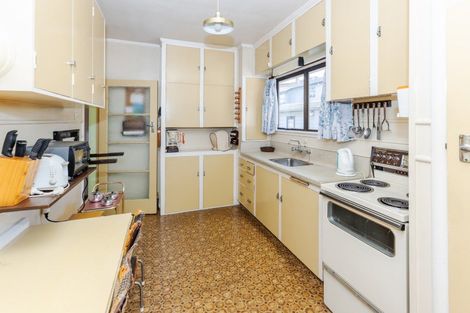Photo of property in 10 Mahana Road, St Andrews, Hamilton, 3200
