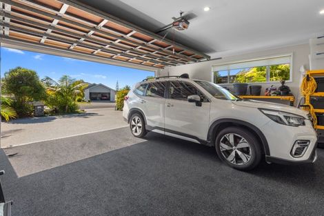 Photo of property in 3 Skippers Close, Haruru, 0204
