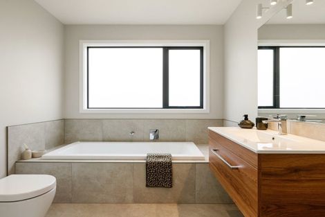 Photo of property in 3 Anurangi Rise, Peacocke, 3206