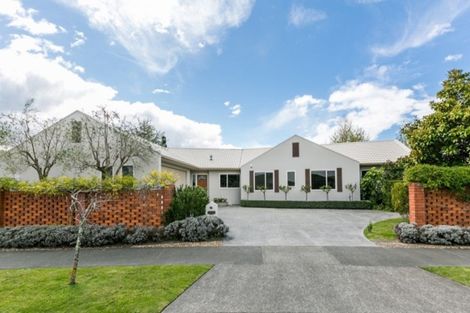 Photo of property in 22 Kensington Drive, Taradale, Napier, 4112