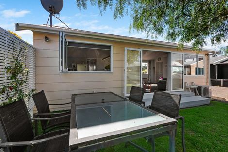 Photo of property in 5a High Street West, 4320