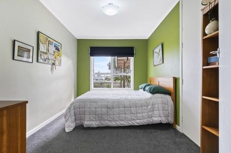Photo of property in 9 Fairview Road, Papatoetoe, Auckland, 2025