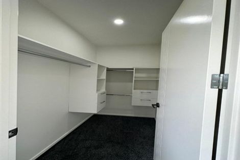 Photo of property in 8a Gracechurch Drive, Flat Bush, Auckland, 2016