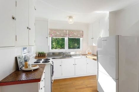 Photo of property in 58 Winara Avenue, Waikanae, 5036