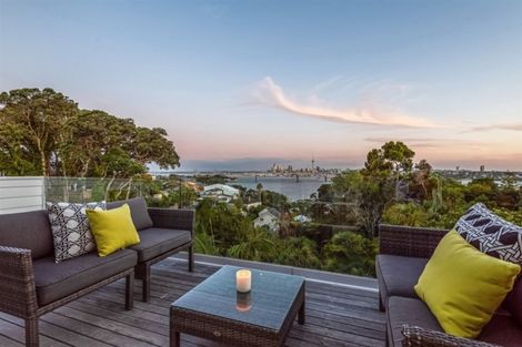 Photo of property in 24 Bridge View Road, Birkenhead, Auckland, 0626