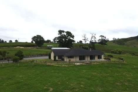 Photo of property in 196 Happy Valley Road, Owhiro Bay, Wellington, 6023