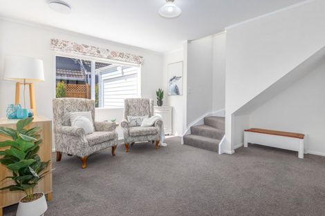 Photo of property in 33 Spyglass Lane, Whitby, Porirua, 5024