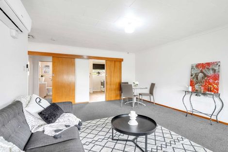 Photo of property in 3 Kiwi Court, Roslyn, Palmerston North, 4414