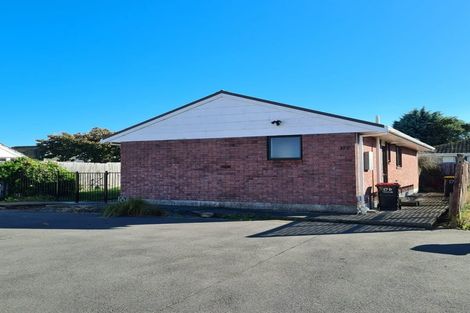 Photo of property in 17 Marshland Road, Shirley, Christchurch, 8061