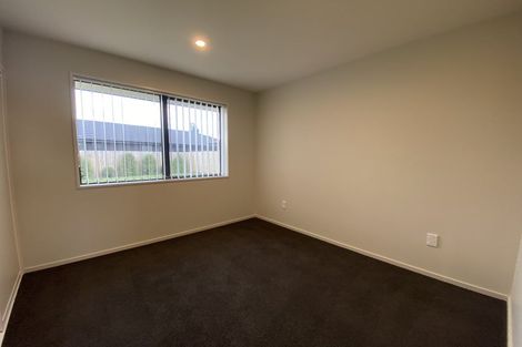 Photo of property in 33 Fearne Drive, Woodend, 7610