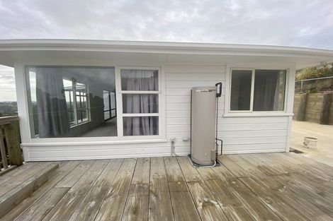 Photo of property in 981 East Coast Road, Redvale, Auckland, 0794