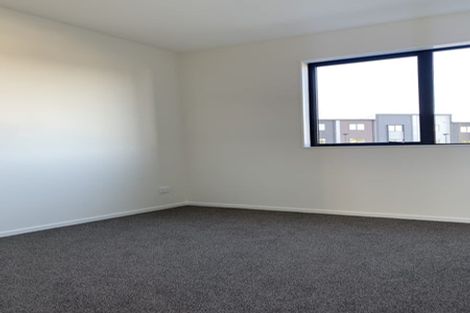 Photo of property in 37 Jabuka Street, Glen Eden, Auckland, 0602