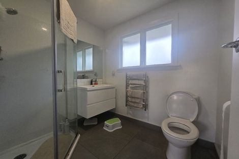 Photo of property in 10 Lucienne Place, Hillsborough, Christchurch, 8022