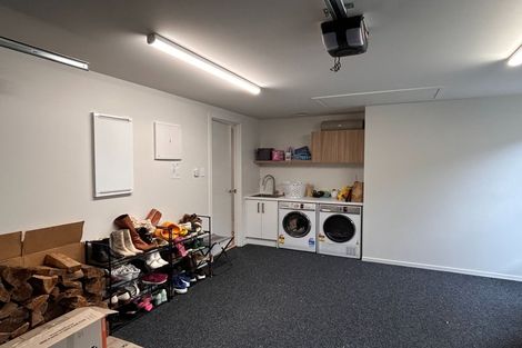 Photo of property in 10 Corriedale Road, Jacks Point, 9371