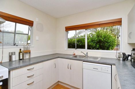 Photo of property in 7 Apsley Drive, Russley, Christchurch, 8042