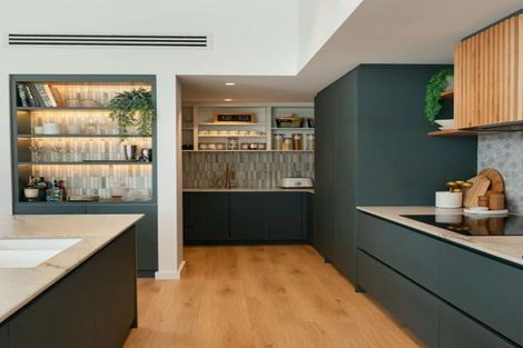 Photo of property in 14 Round Hill Rise, Cracroft, Christchurch, 8022