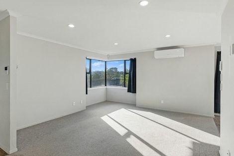 Photo of property in 30 Eruini Street, Waikanae Beach, Waikanae, 5036