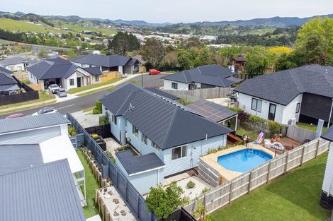Photo of property in 4 Pupurangi Road, Warkworth, 0910