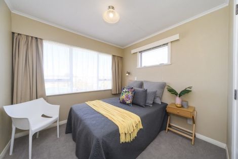 Photo of property in 20 Newhaven Place, Roslyn, Palmerston North, 4414