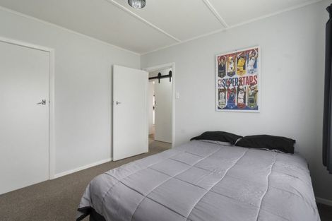 Photo of property in 3 Somerset Crescent, Highbury, Palmerston North, 4412
