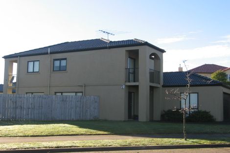 Photo of property in 47 Newbliss Crescent, East Tamaki Heights, Auckland, 2016