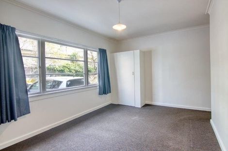 Photo of property in 11 Larsen Court, Roslyn, Palmerston North, 4414