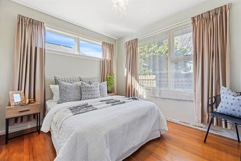 Photo of property in 409 Yaldhurst Road, Russley, Christchurch, 8042