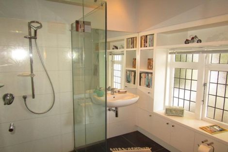 Photo of property in 19 Overtoun Terrace, Hataitai, Wellington, 6021