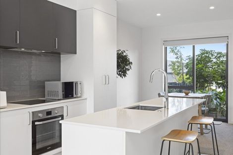 Photo of property in 3/46 Jane Maree Road, Kumeu, 0810