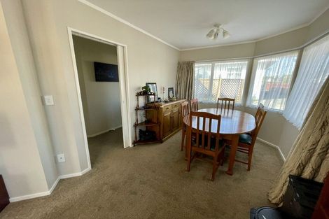 Photo of property in 2/26 Whites Line West, Woburn, Lower Hutt, 5010