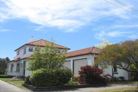 Photo of property in 38 Lake Terrace Road, Burwood, Christchurch, 8061