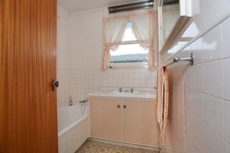 Photo of property in 103 Pukepapa Road, Marton, 4710