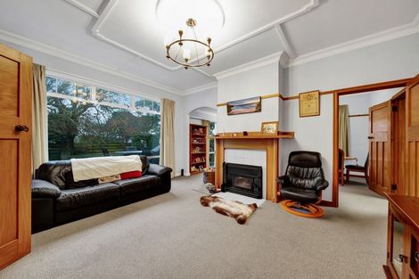 Photo of property in 27 Maire Street, Hawera, 4610