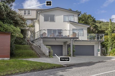 Photo of property in 19 Sidlaw Street, Strathmore Park, Wellington, 6022