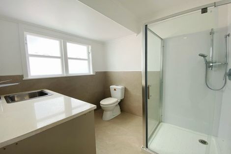 Photo of property in 8a/1 Bracken Avenue, Takapuna, Auckland, 0622