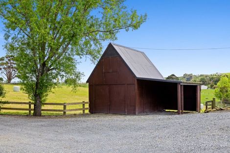 Photo of property in 310 Waiteitei Road, Wellsford, 0974