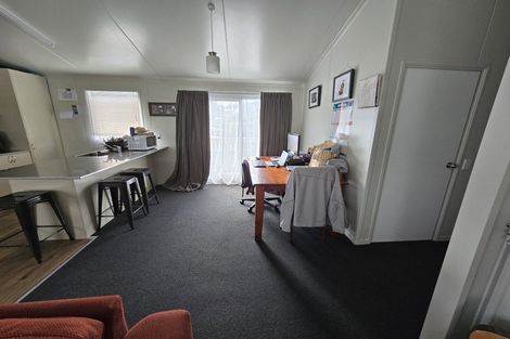 Photo of property in 10a York Place, Cannons Creek, Porirua, 5024