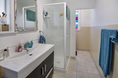 Photo of property in 1/1 Outram Road, Akina, Hastings, 4122