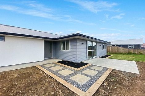 Photo of property in 2 Kereru Street, Marton, 4710