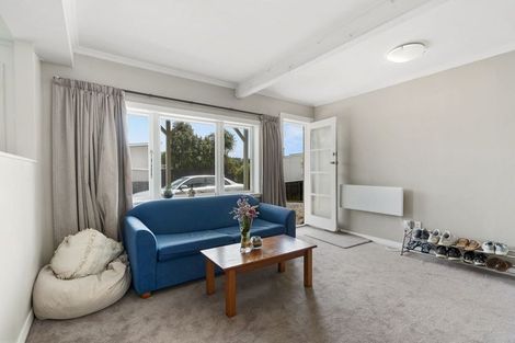 Photo of property in 4 Mills Road, Brooklyn, Wellington, 6021