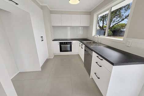 Photo of property in 4 Duckworth Crescent, Greenmeadows, Napier, 4112