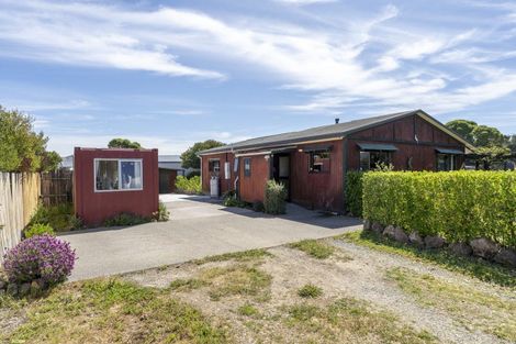 Photo of property in 35 Lake Terrace Road, Little River, 7591